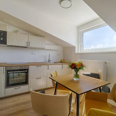 Luma Terra Vandrerhjem