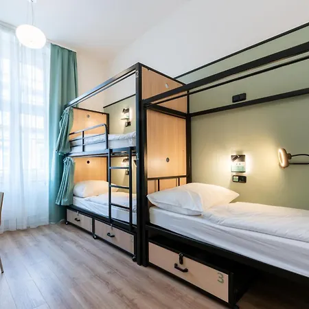 Hostel Luma Terra Prague