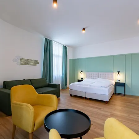 Luma Terra Hostel *
