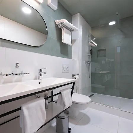 Hostel Luma Terra Prague