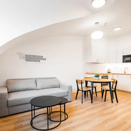 Luma Terra Vandrerhjem *