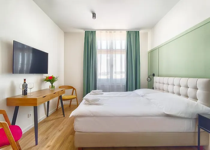 Luma Terra Hostel *