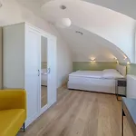Hostel Luma Terra *