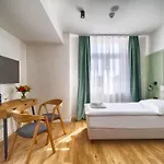 Luma Terra Hostel Prag
