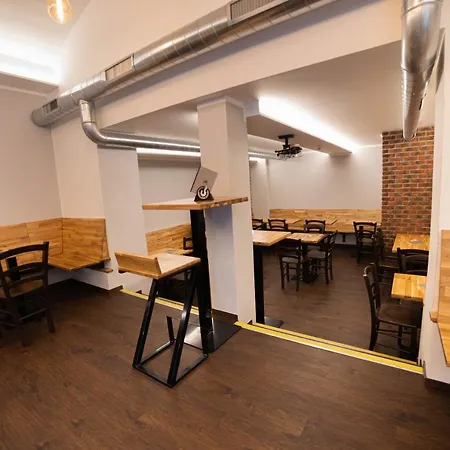 Luma Terra Praag